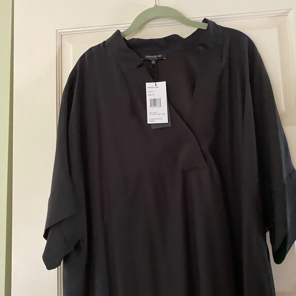 New! Lafayette 148 NY 100% Silk top